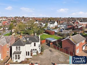 LADYSMITH AVENUE- click for photo gallery